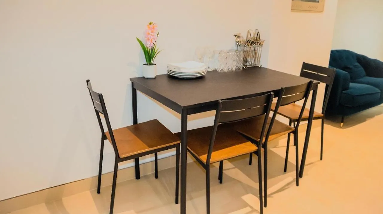 Cozy-3Bhk-Apartment Dubai 0*,  United Arab Emirates